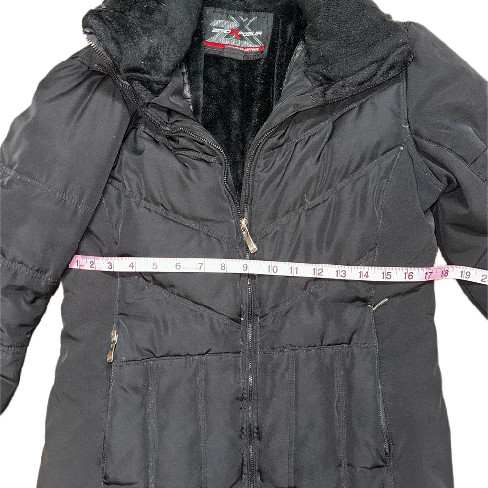 Women’s Winter Coat - Picture 9 of 9